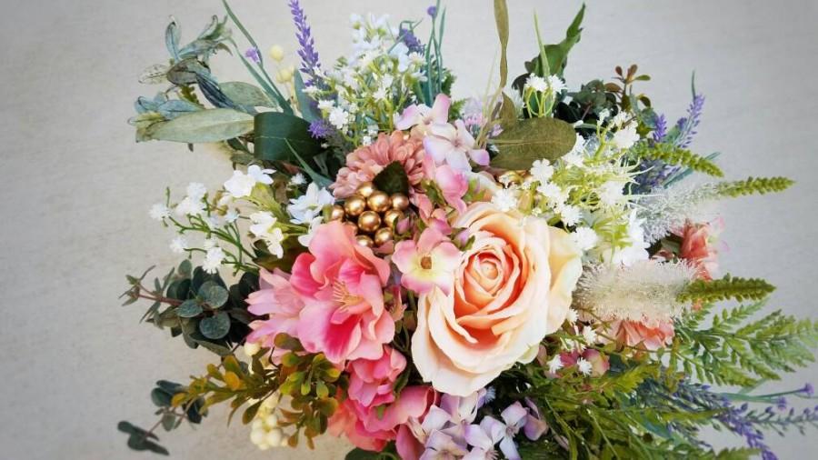 Τεχνητά Λουλούδια: 5 λόγοι να τα επιλέξετε για τη μέρα του γάμου σας